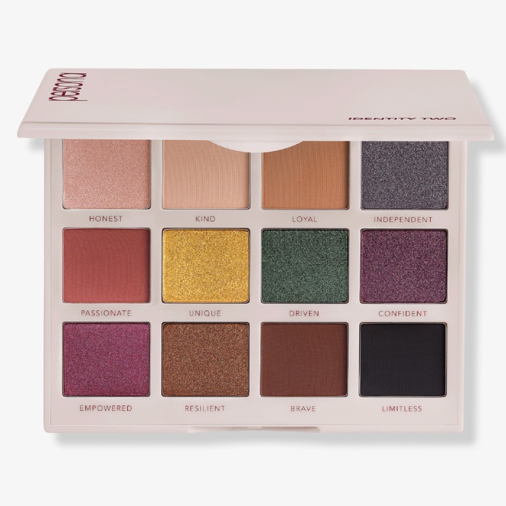 IDENTITY TWO EYESHADOW PALETTE
